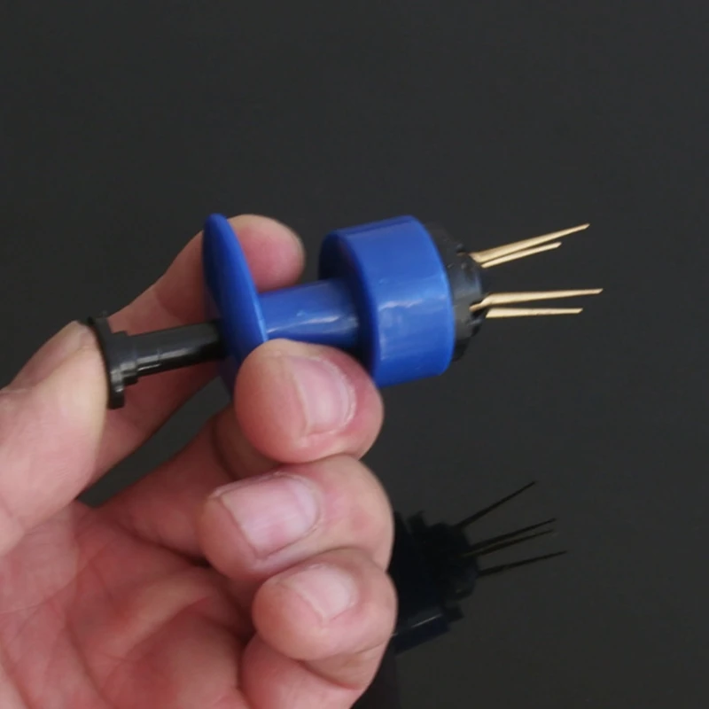 

Earthworm Bloodworm Clip Portable Durable Copper Lure Fishing Baits Clip Tool