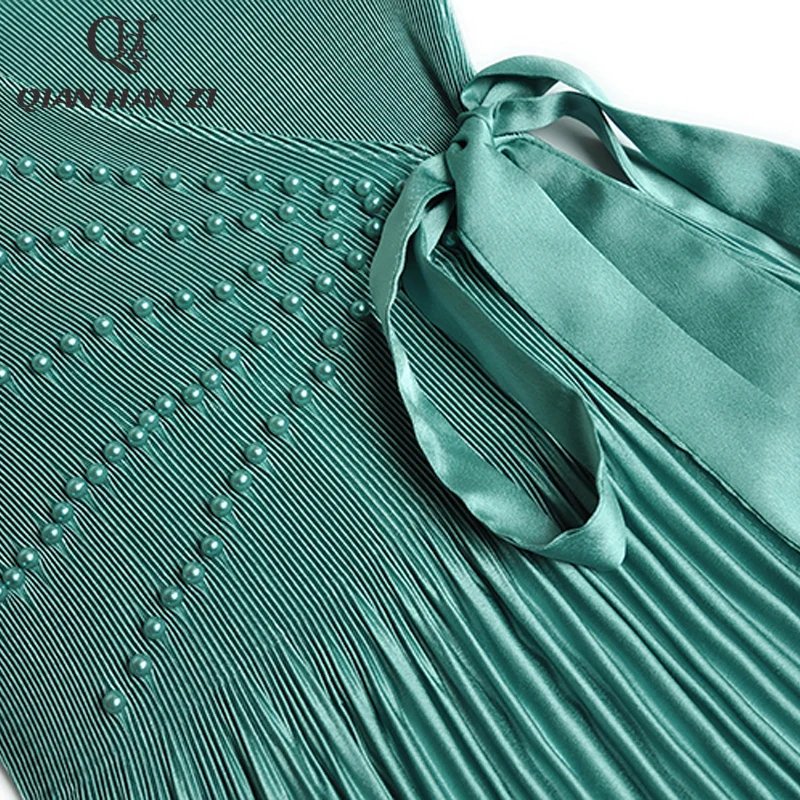 Дизайнерское модное осеннее платье Qian Han Zi с рукавами-фонариками и бусинами