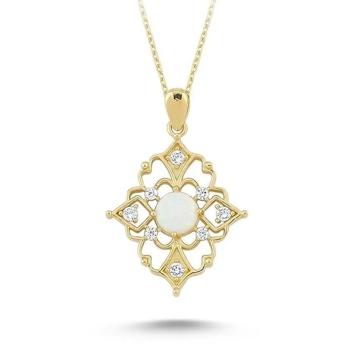 

OPAL STONE NECKLACE