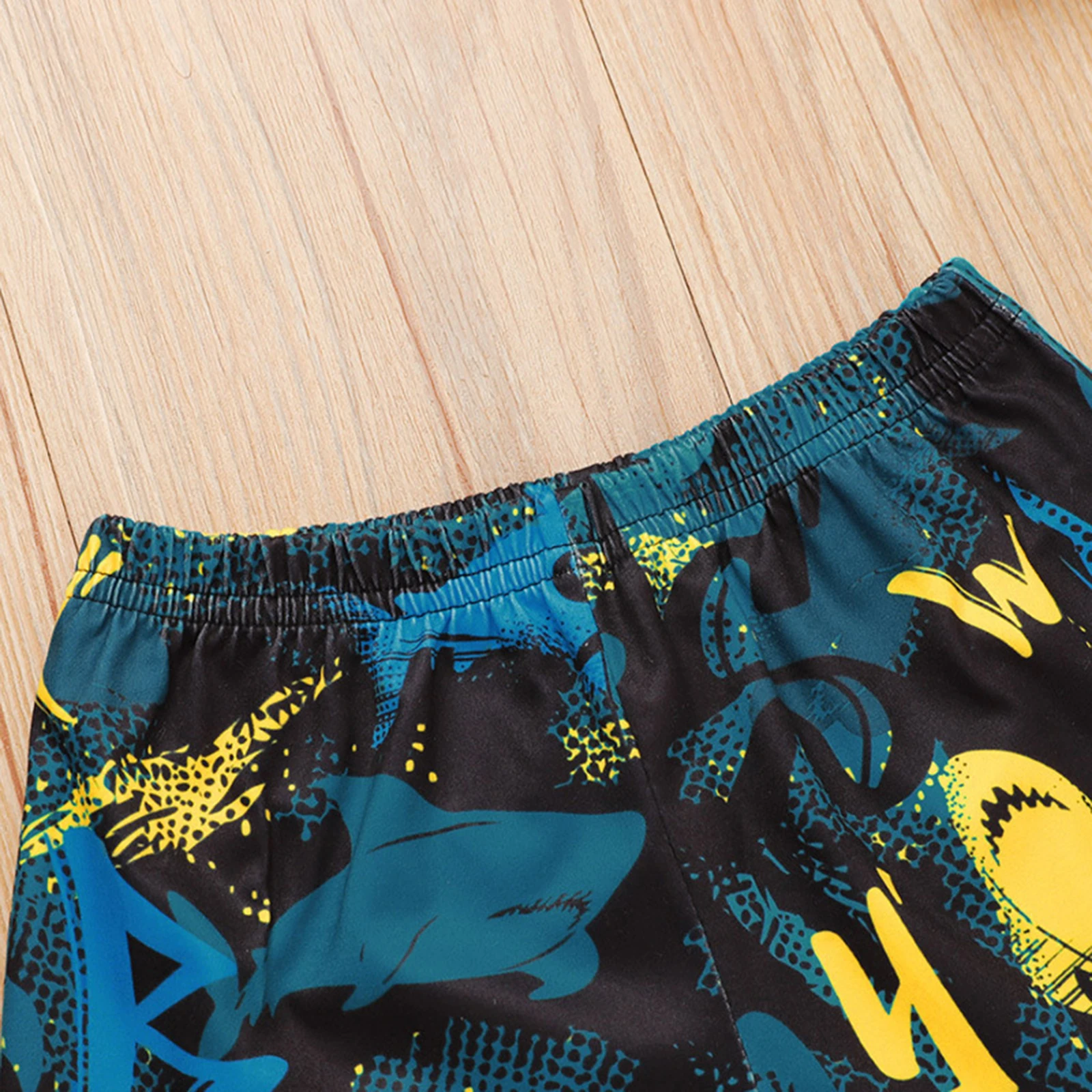 

OPPERIAYA Baby Boys Two-piece Summer casual Suit Sleeveless Round Neck Vest and Cartoon Print Shorts for Vacation Birthday Party