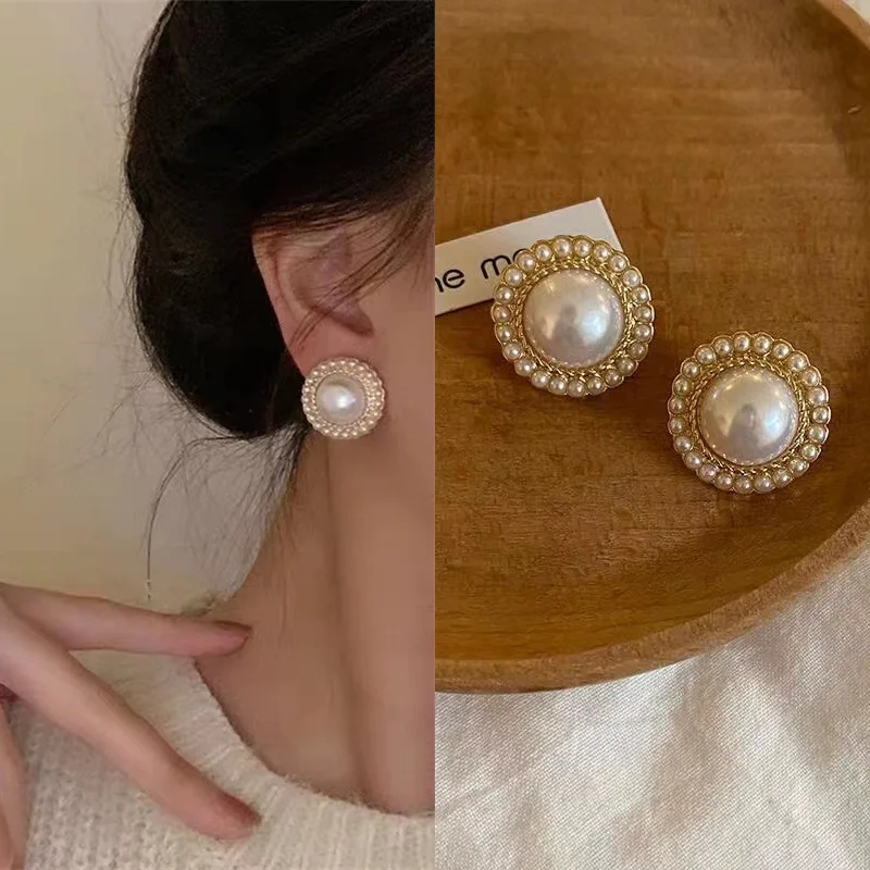 

South Korean S925 Silver Needle New Retro Hong Kong Style Pearl Round Earrings Small Design Sense All-match Earrings Female