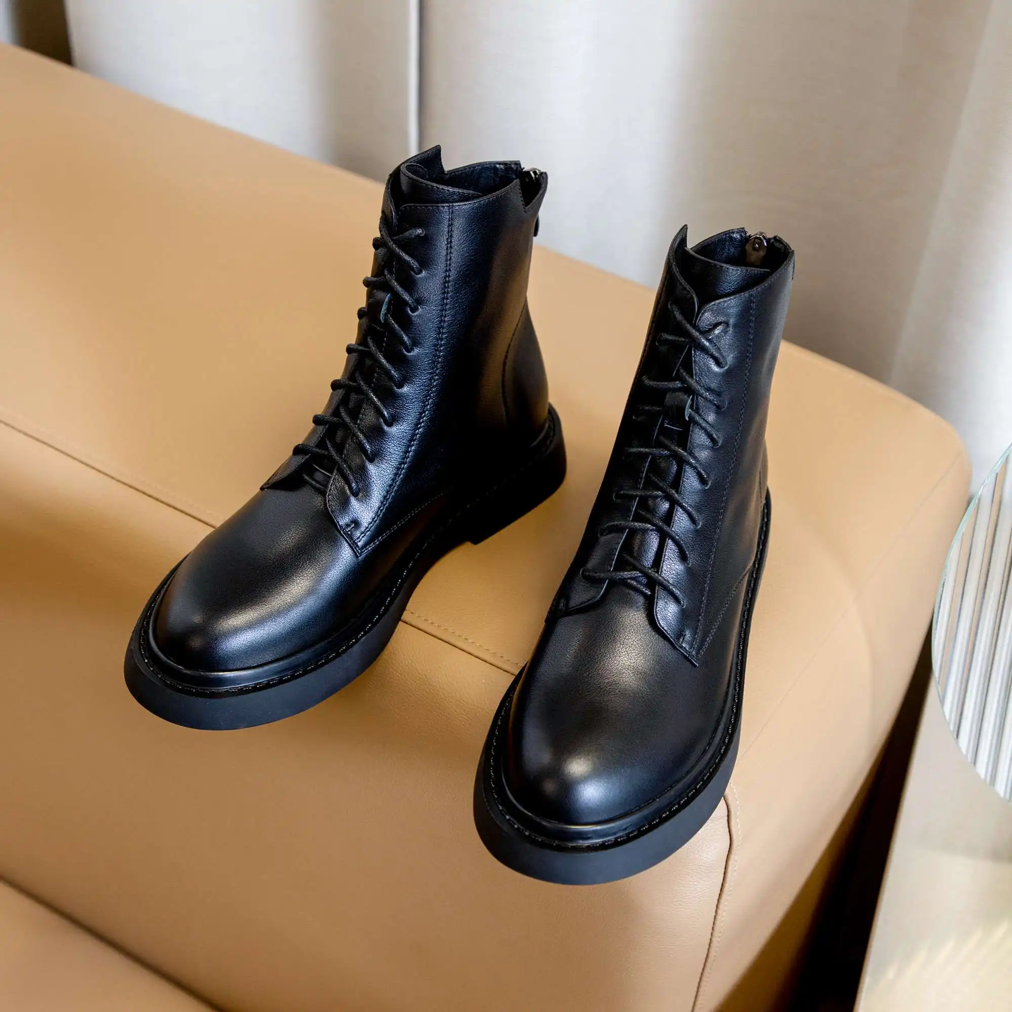 Murah Krazing Pot Vintage Sepatu Asli Kulit Bulat Toe Med Heel Online Bintang Tinggi Street Fashion Renda Nyaman Semata Kaki L27