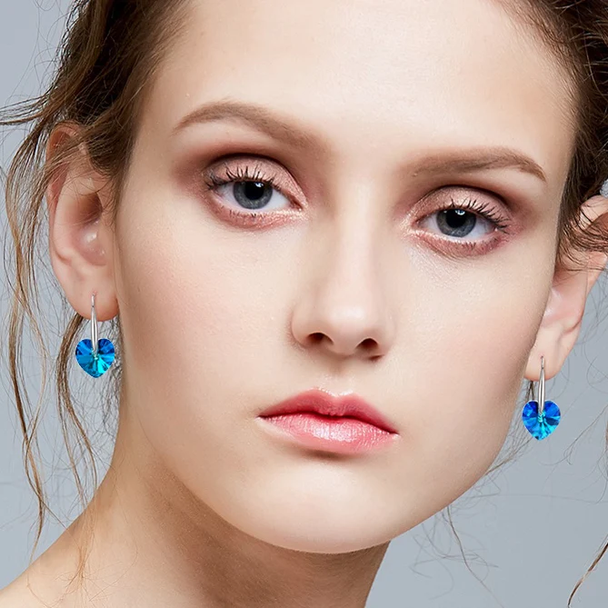 Висячие серьги в Корейском стиле подвесные кристаллы форме сердца сваровски для