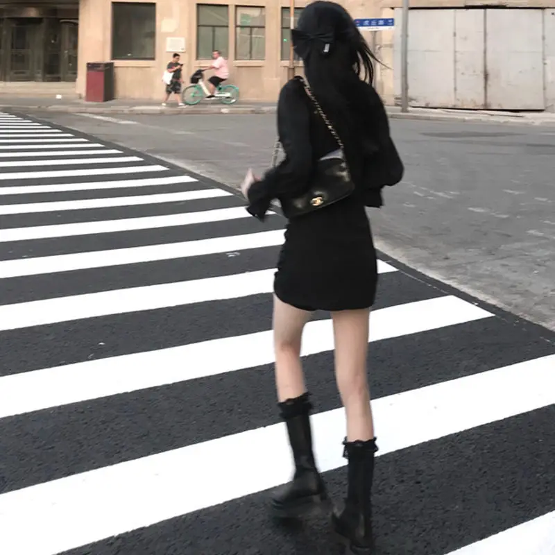 

Spring 2021 slim fit bag buttock dark drawstring waist student square collar Long Sleeve Dress
