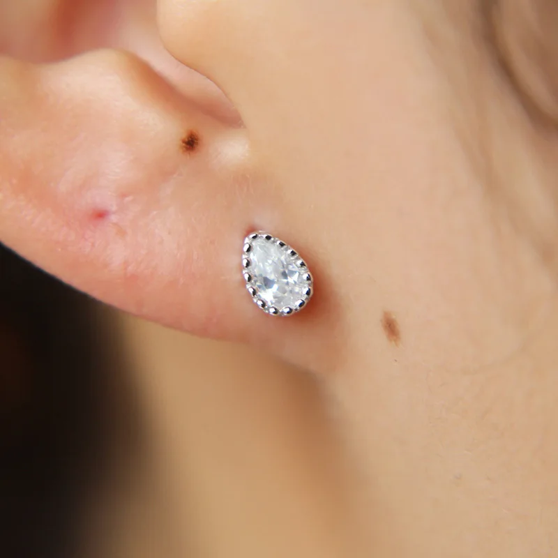Серьги Brinco 3*5 мм Крошечные маленькие слеза капля воды кубического циркония Cz