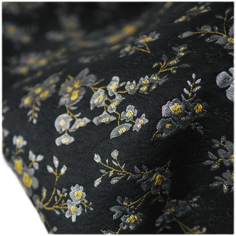 

Жаккардовая парчовая сумка hanfu из полиэстера шириной 140 см, ткань с цветком сливы, чонсам, одежда для рук, ткань «сделай сам»