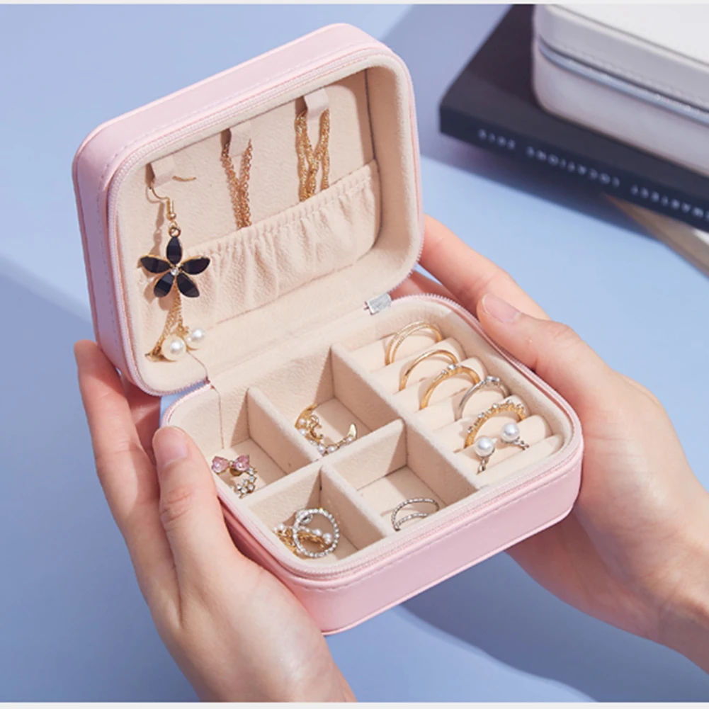 Portable Jewelry Box Jewelry Organizer Display Travel Jewelry Case Boxes Button Leather Storage Display Zipper Jewelers Joyero