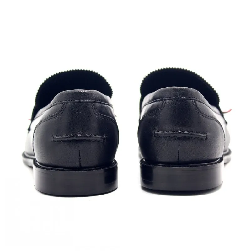 Мужские мокасины из натуральной кожи классические на плоской подошве с бахромой