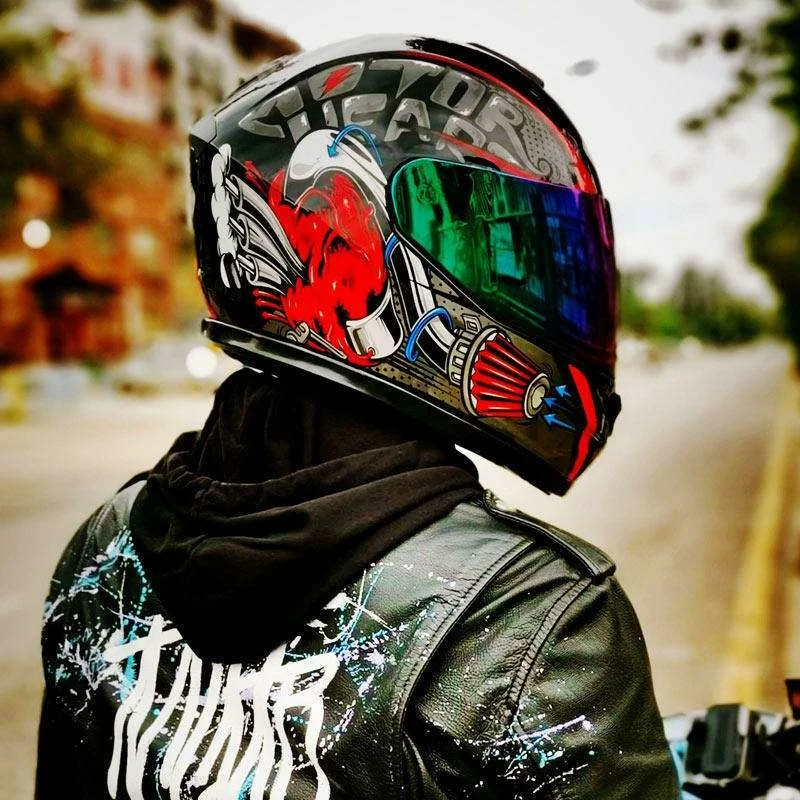 

AIS men's motorcycle helmet, professional racing mask, cool decorative corner, novel