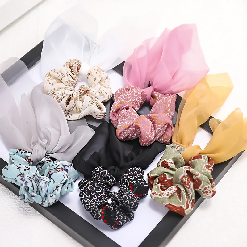 Резинка для волос женская эластичная с бантом 2020