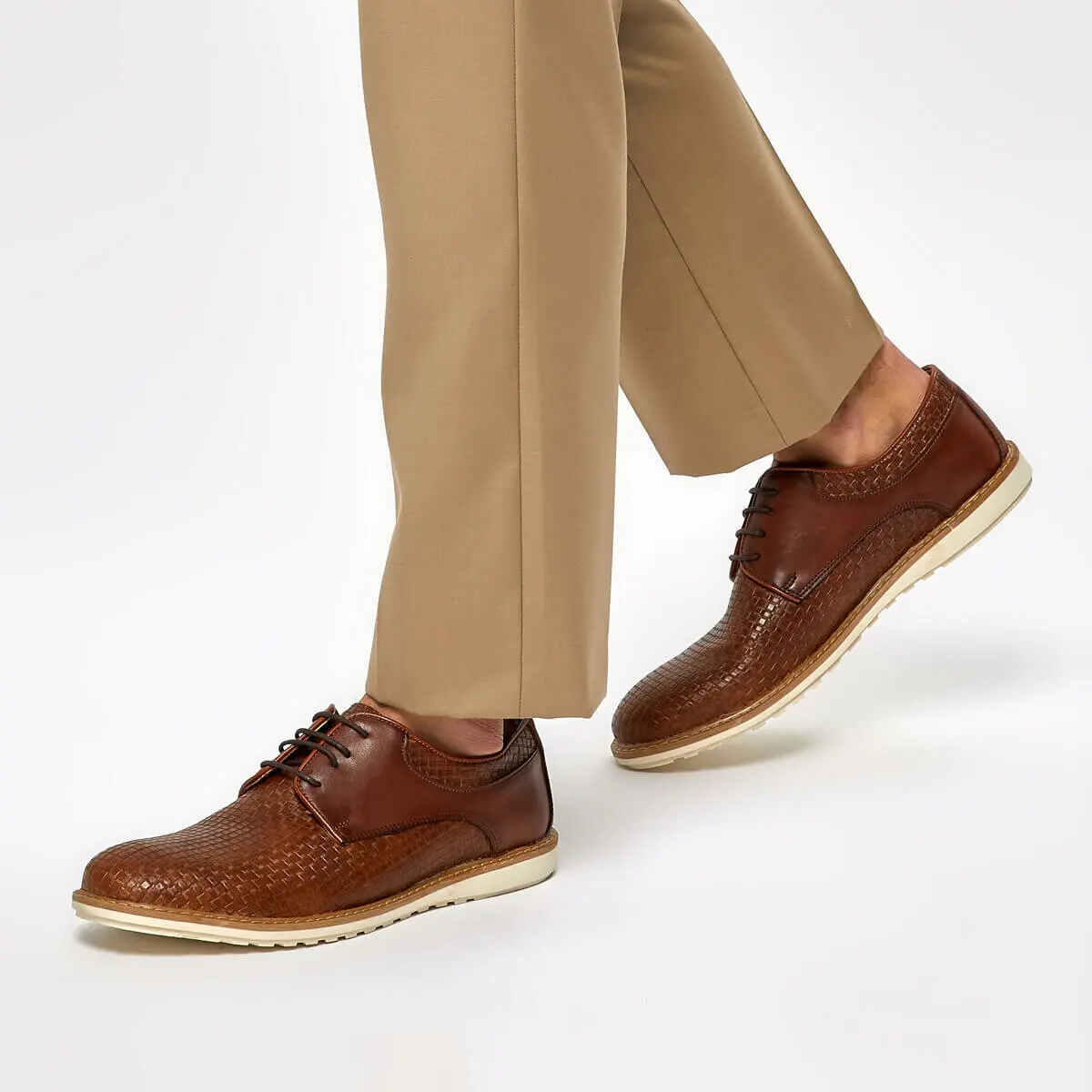 

FLO 5700 Tan Men Shoes-Styles