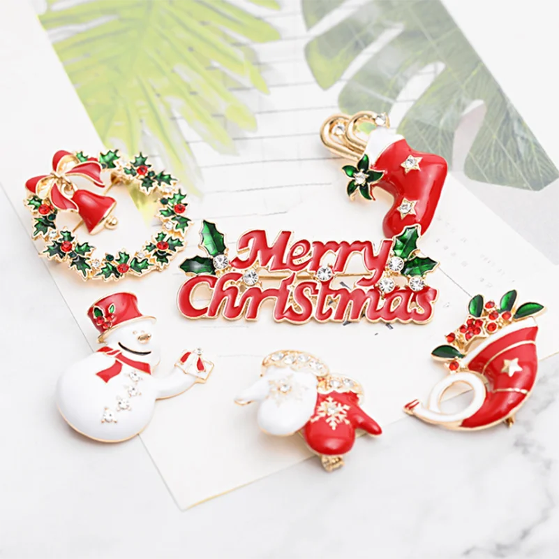 

Cute Christmas Santa Claus Gift Car Socks Rhinestones Enamel Brooch Painting Oil Women Christmas Party Jewelry Kids Gift 2021