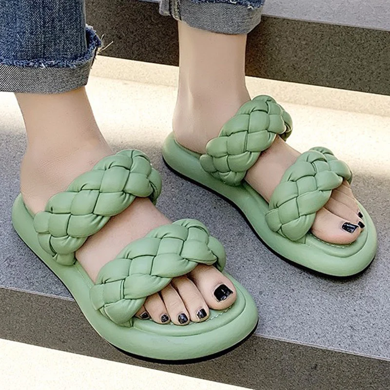 

2021 New Purple Bread Cross Flip Flops Women Platformform With Summer Slippers Fashion Peep Toe Women Mules Slides