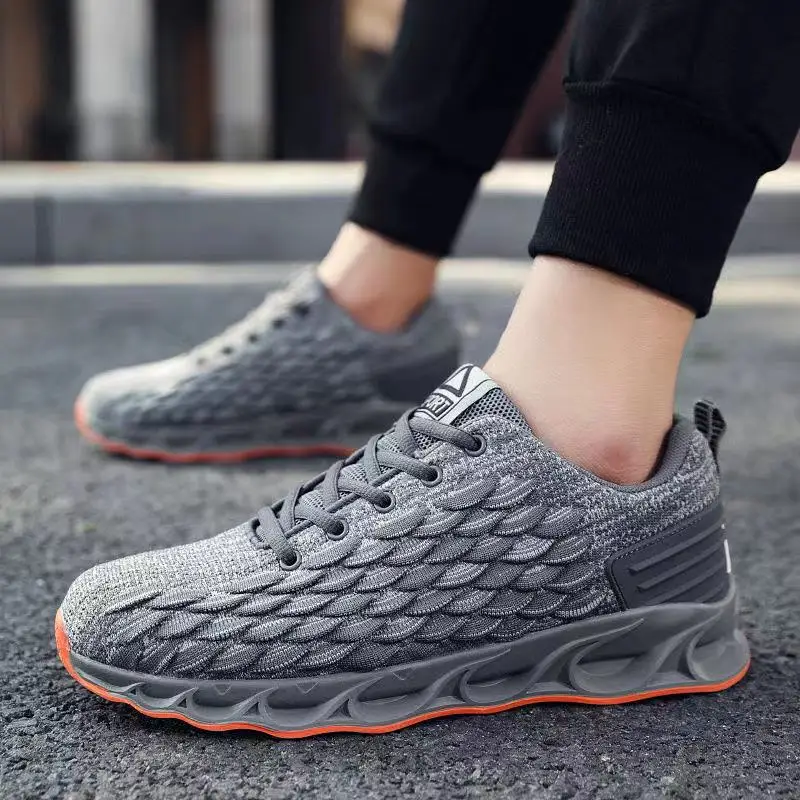

2020 new winter shoes men's trend shoes men's autumn trendy shoes net red all-match sports casual men's shoes