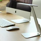 Ультратонкий настольный светильник в стиле Mac с 3 режимами регулировки яркости, настольная лампа для чтения и учебы, мягкий ночник с защитой глаз, складной перезаряжаемый Настольный светильник WJ907