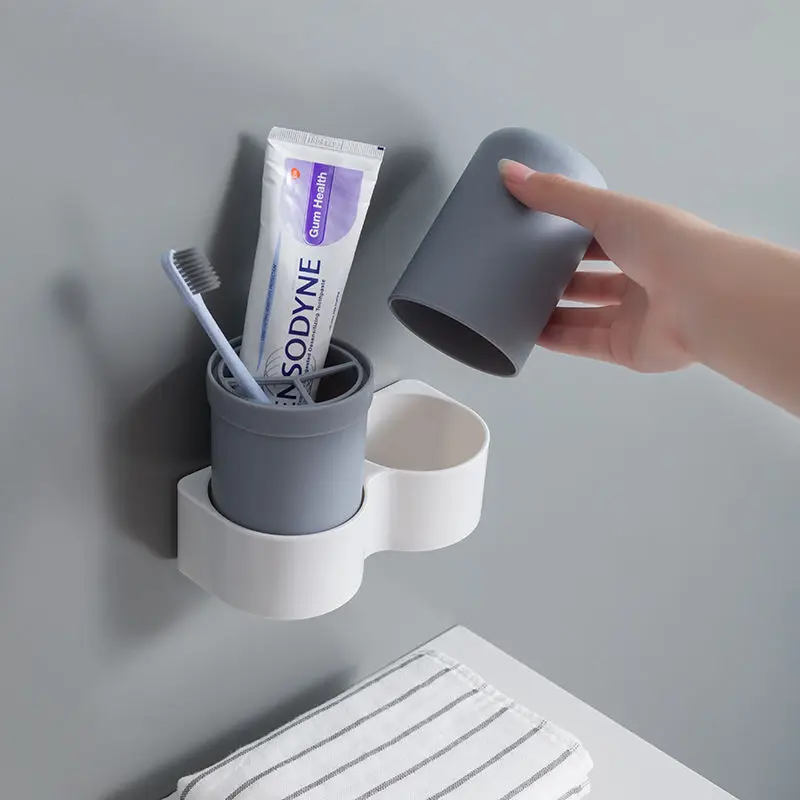 

3pcs Toothbrush Case Travel Plastic Portable Cup Cover for Toothpaste Toothbrush Box Holder Cover Wall Stand Bathroom Accessory