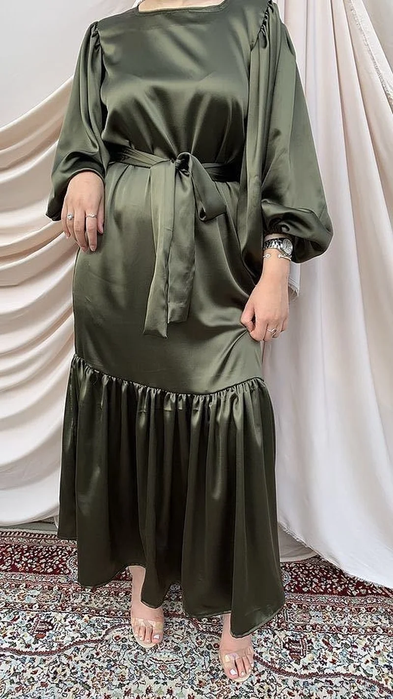 

Donsignet Muslim Dress Middle East Ramadan Muslim Fashion Robe Dubai Abaya Turkey Bubble Sleeve Dress 2021 Dubai Long Robes Belt