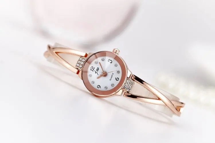 

2021 Men And Women Fashion Luxury Electronic Mechanical Watch SBD79-SBD81