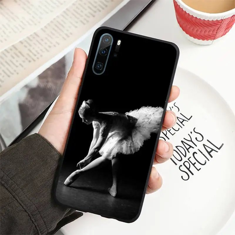 

Ballerina Dance Shoes Ballet Girl Phone Case For Huawei honor Mate P 10 20 30 40 i 9 8 pro x Lite smart 2019 nova 5t