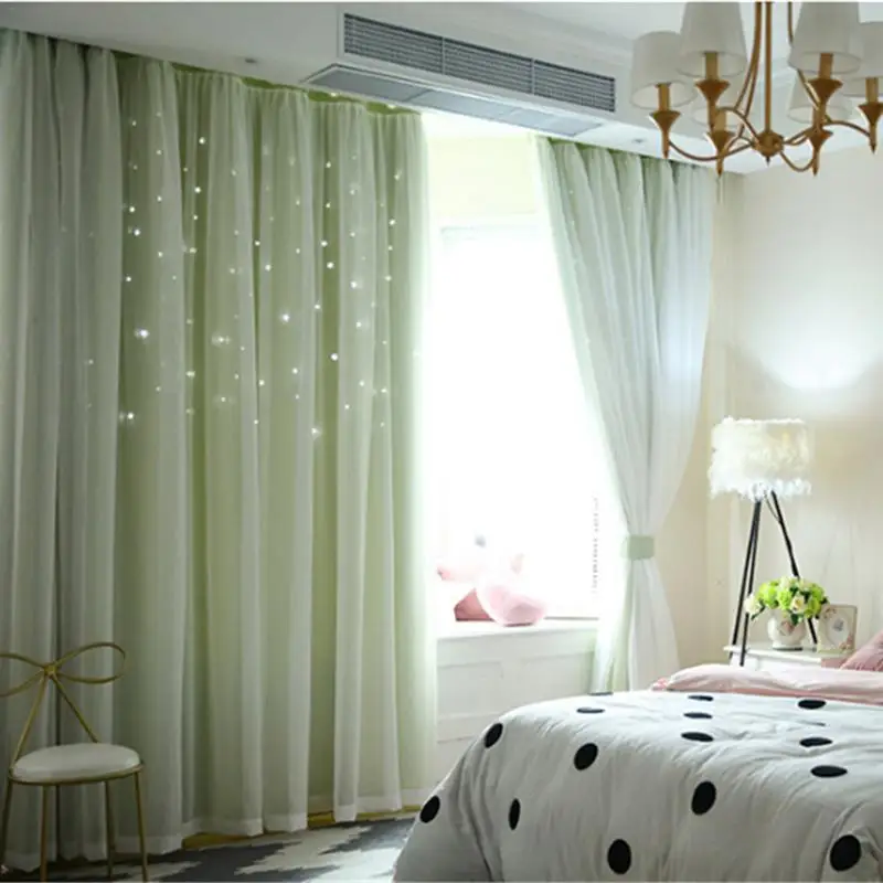 Двухслойная светлая теплоизоляционная занавеска со звездами подходит для