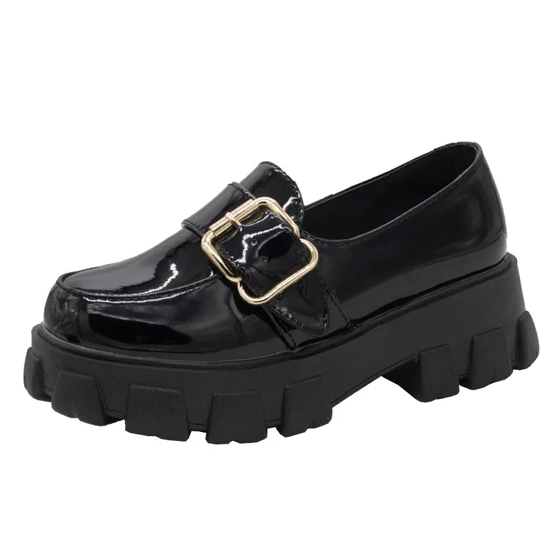 С металлической пряжкой Криперы на толстой подошве с круглым носком Мокасины