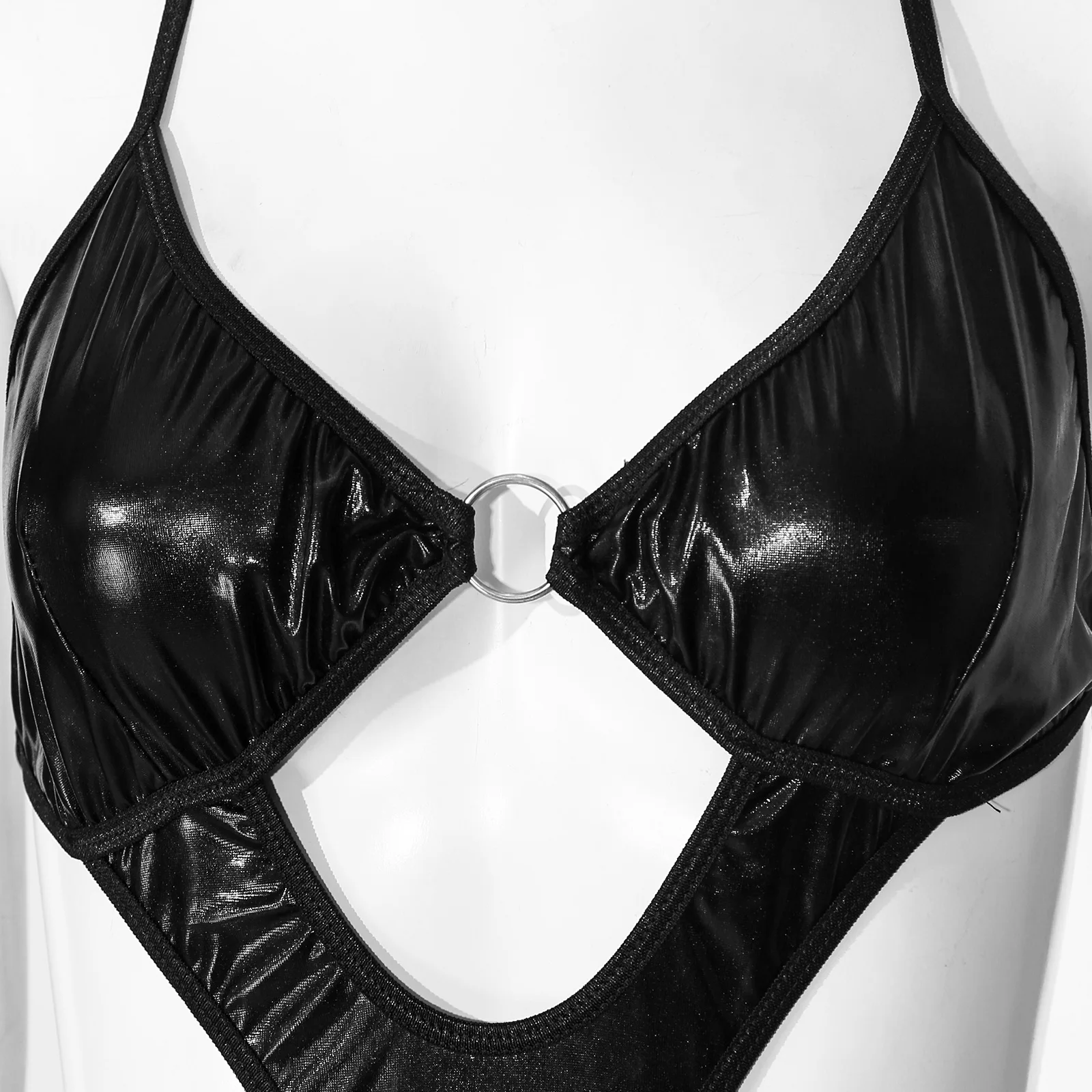 Женское боди из лакированной кожи на шнуровке с вырезами | Тематическая одежда и