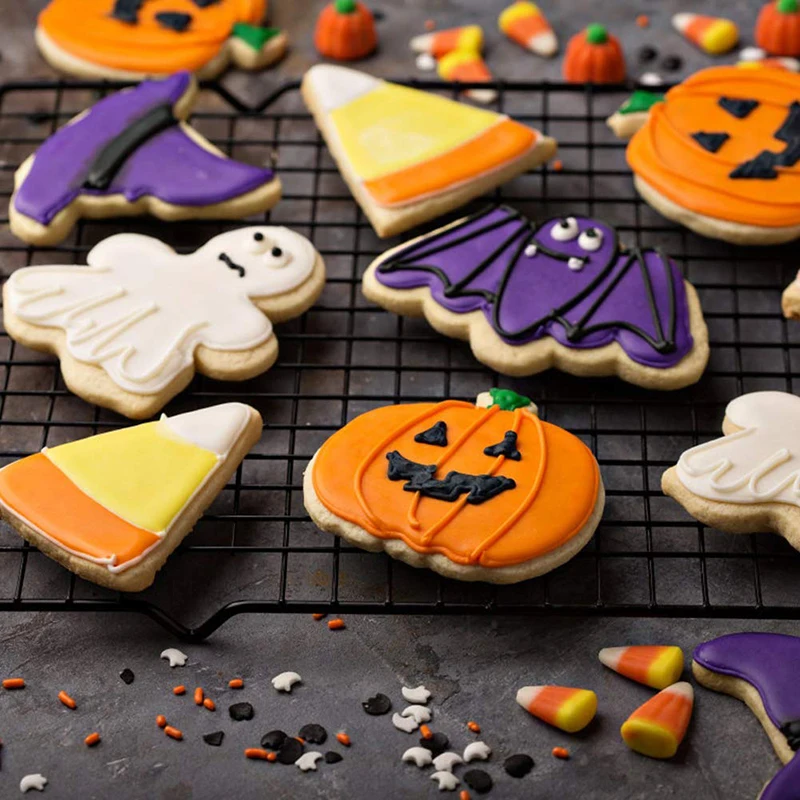 

25pcs Halloween Cookie Cutters Stainless Steel Cookie Molds Pumpkin Bat Witch Skull Cat Cookie Cutters Kitchen Baking Tools