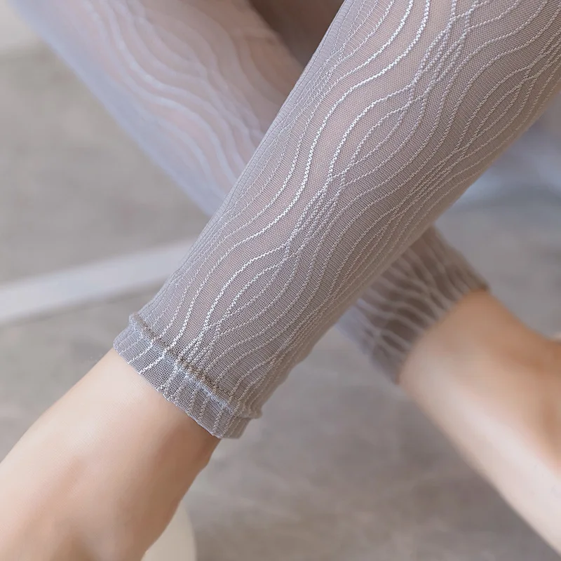 lady summer fashion lace Leggings black gray striped breathable stretched pants casual slim style thin leggings | Женская одежда