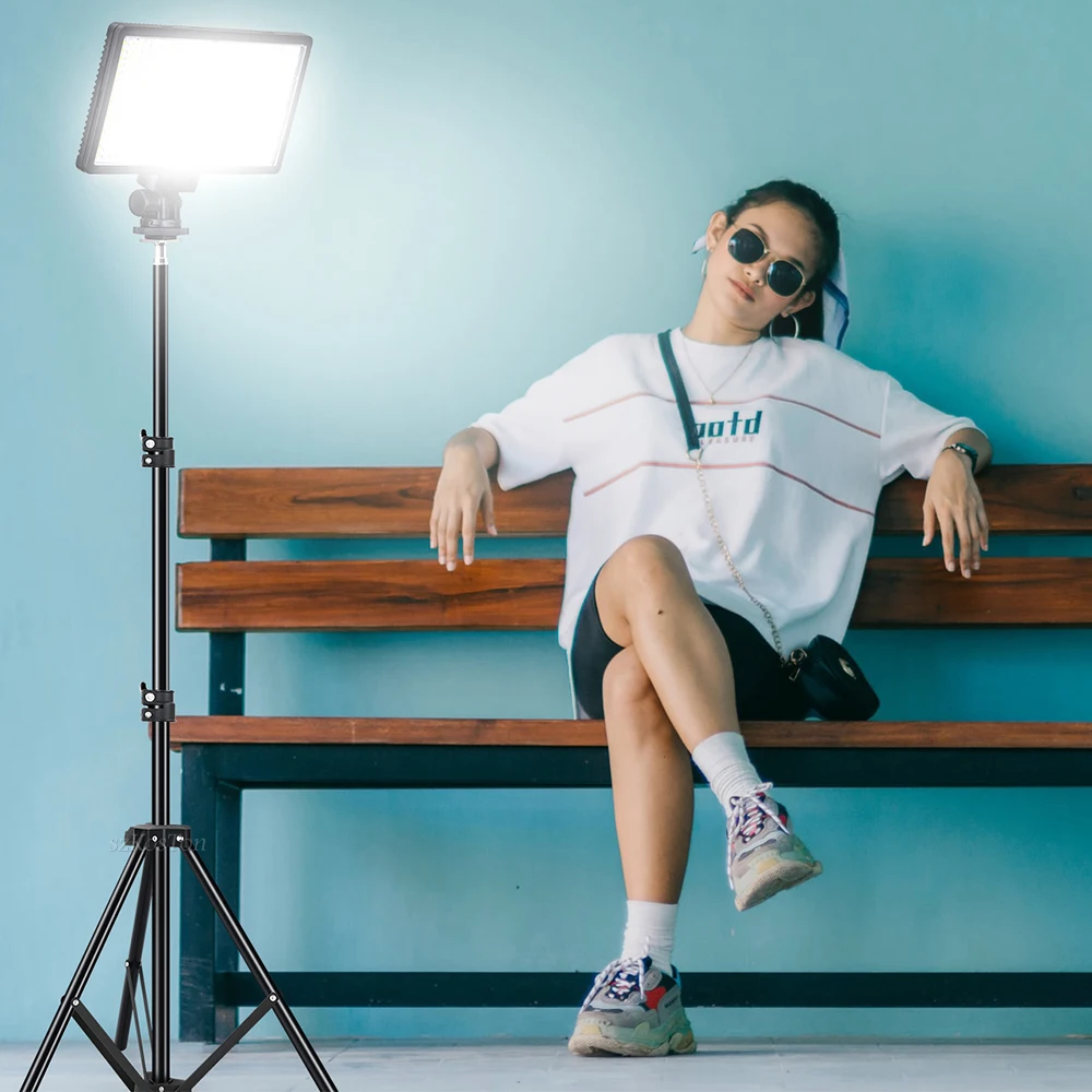 Светодиодная двухцветная светосветильник панель для видеосъемки 416-3200 K CRI95 +