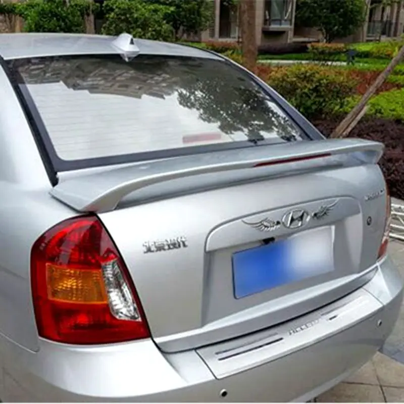 

For Hyundai Accent Spoiler ABS Material Car Rear Wing Primer Color Rear Spoiler 2008-2013 Rear Wing Spoiler With Led Light