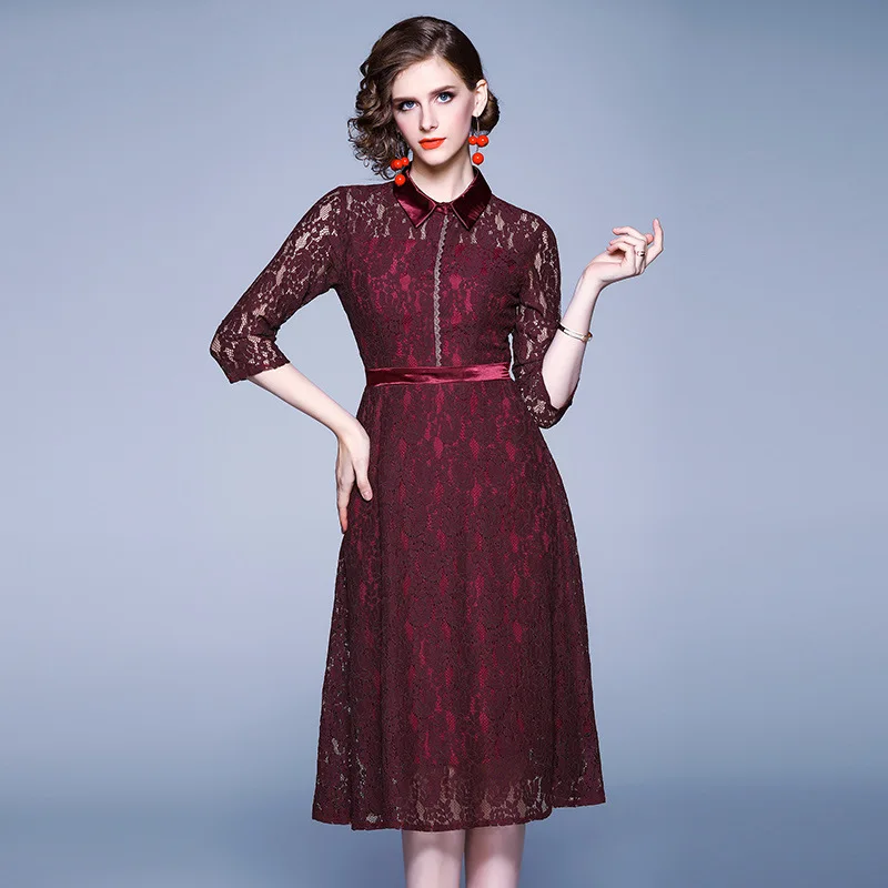 Женское офисное платье с отложным воротником кружевное ажурное в офисном стиле