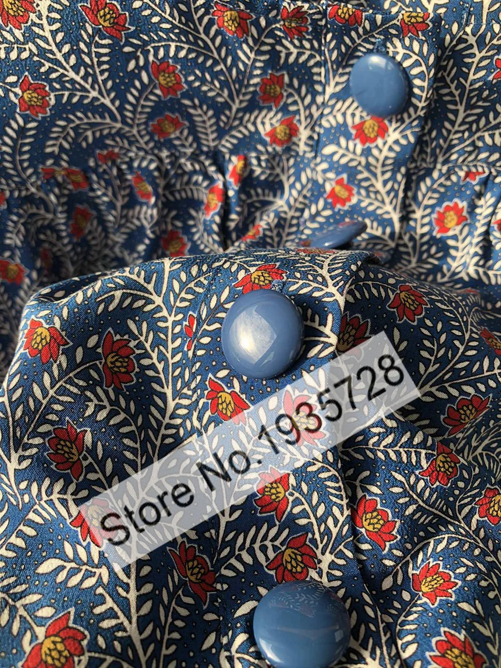 Женская шелковая блузка на пуговицах с длинным рукавом и цветочным принтом |