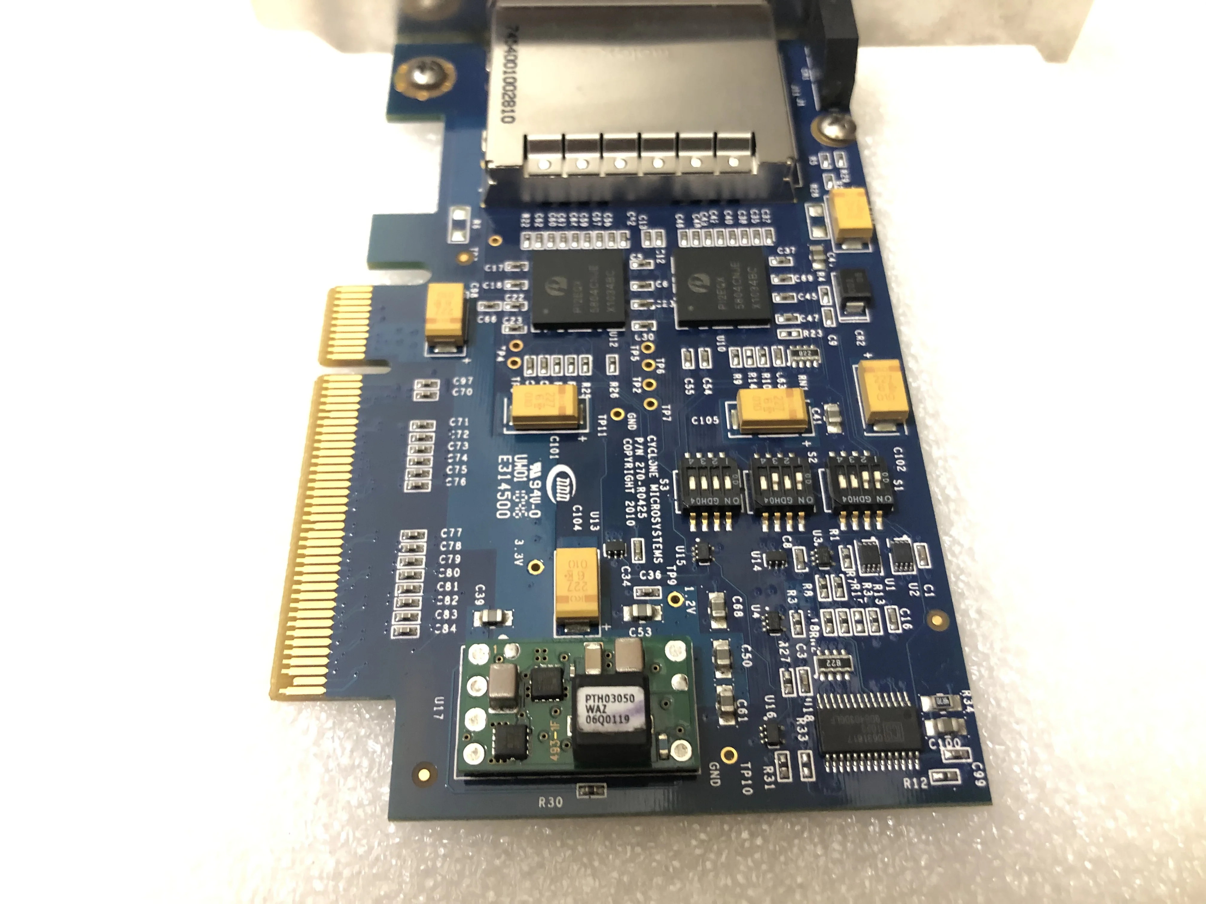 Микросистемы CYCLONE 270-R0425 адаптер PCI-E | Компьютеры и офис