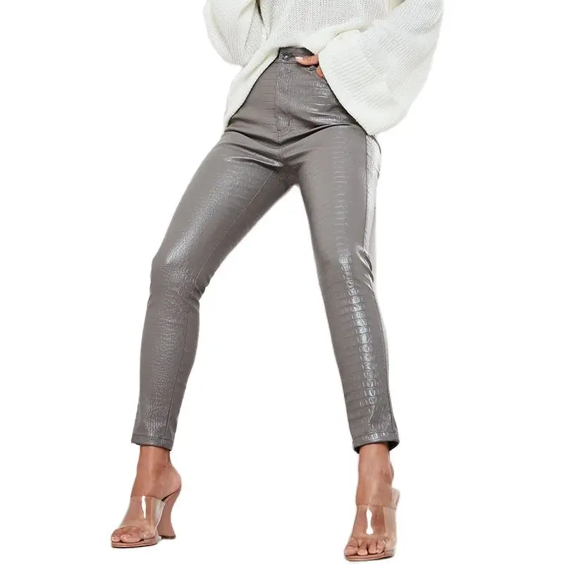

Pants & Capris