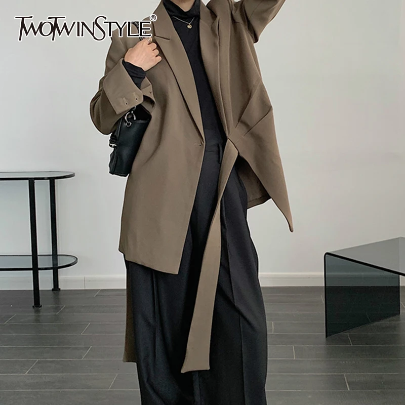 

Coats & Jackets