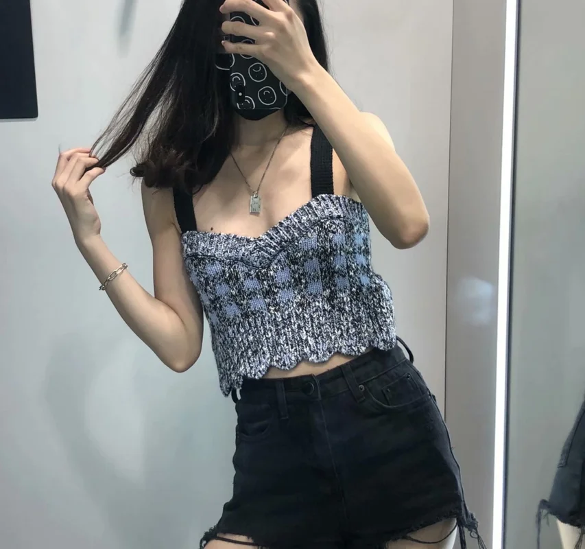 

Suspenders Retro Square Collar Sleeveless Bottoming Plaid Halter Female Top Women's Fashion Texture Short Tweed Knitted Vest