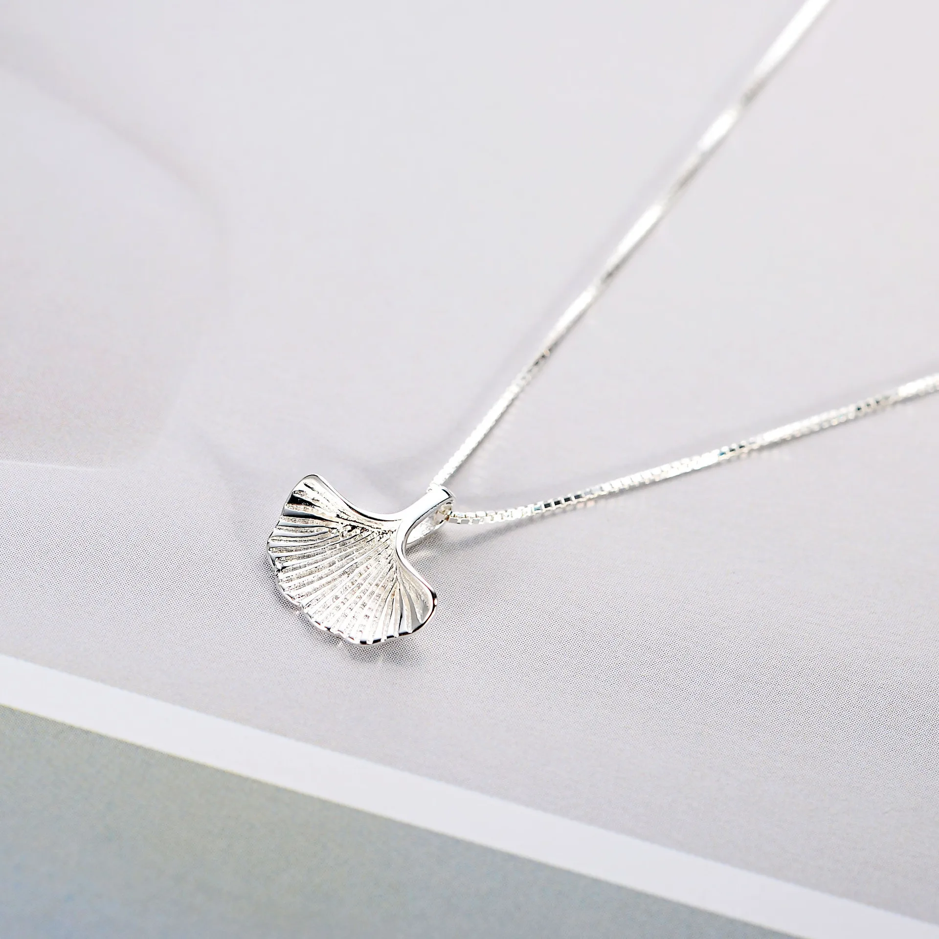 Kindey Ретро Винтажный серебряный цвет гинкго билоба колье с узором в виде листика