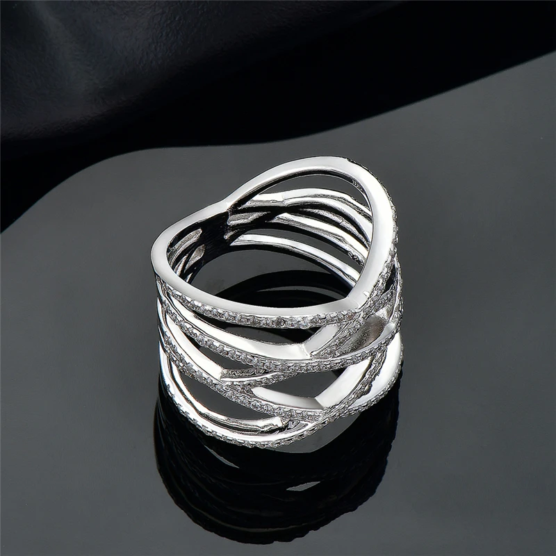 Женское кольцо из серебра 925 пробы с фианитом|Кольца| |