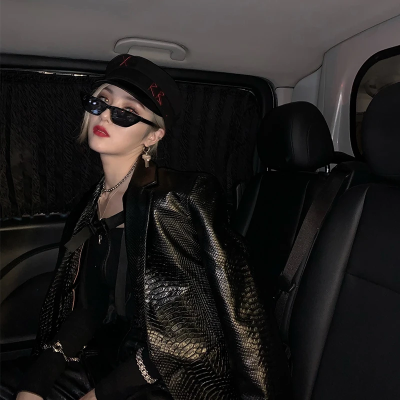 Женская Осенняя кожаная куртка однобортная тонкая из искусственной кожи со