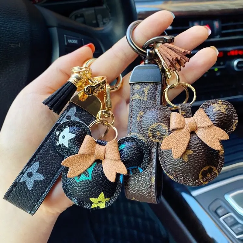 

Personalized Cartoon Kawaii Keychain Cute Bag Pendant Fashion Couple Jewelry Car Plush Keychain Key Decorative Hook