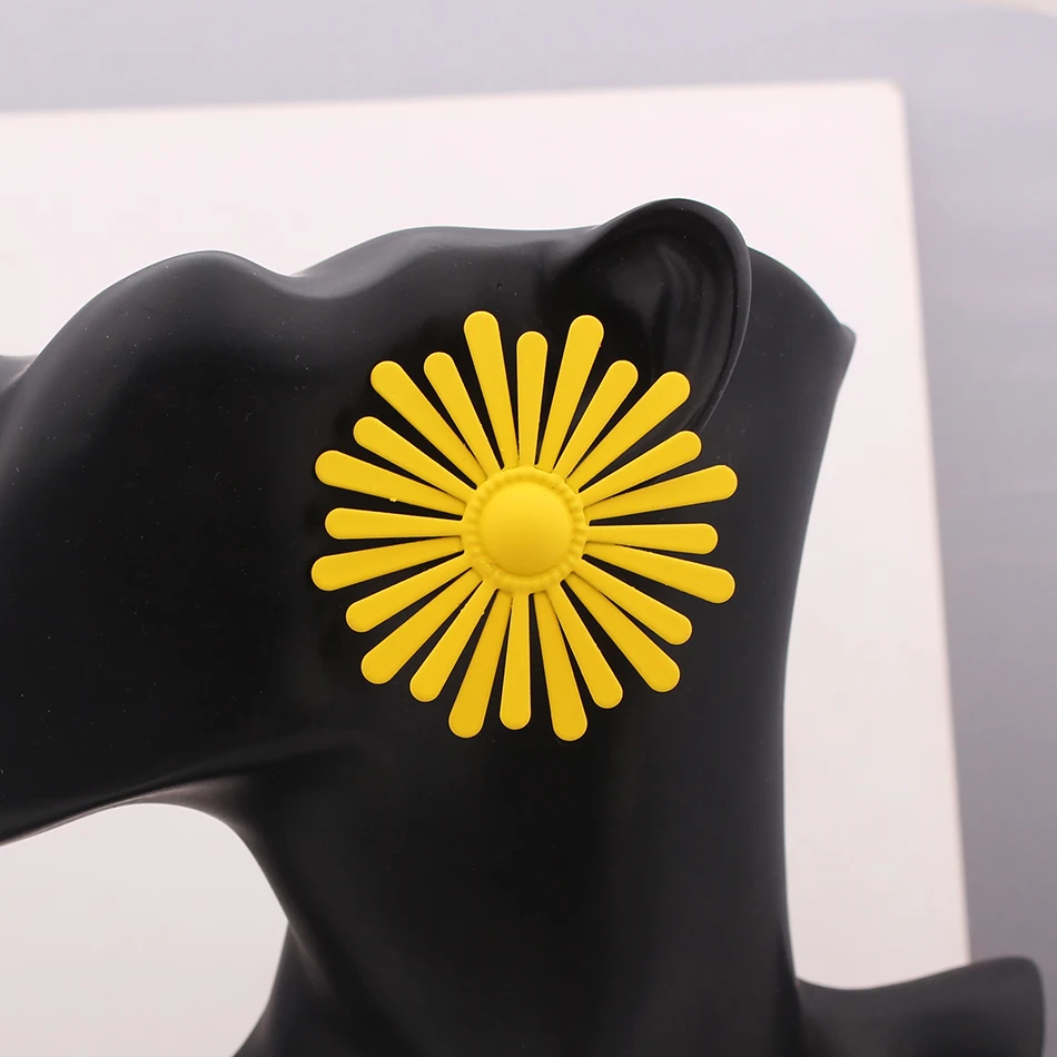 Женские серьги-гвоздики с цветами 6 цветов | Украшения и аксессуары