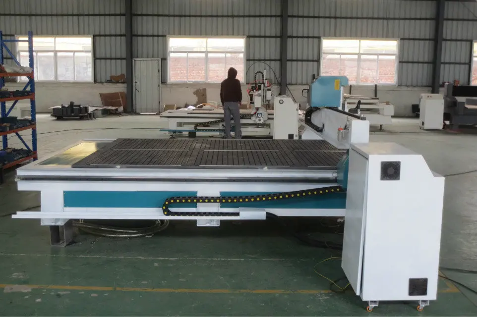 

China professional manufacture 2030 vacuum table wood cnc router machine price