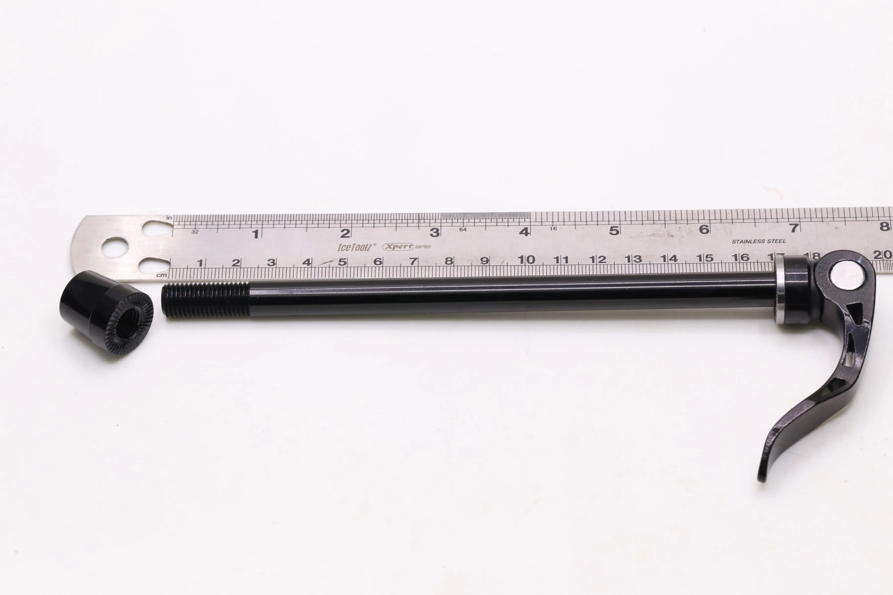 

Wegmir Cycle Rear Thru-Axle 135 Quick Release Skewers 10MM alloy axle