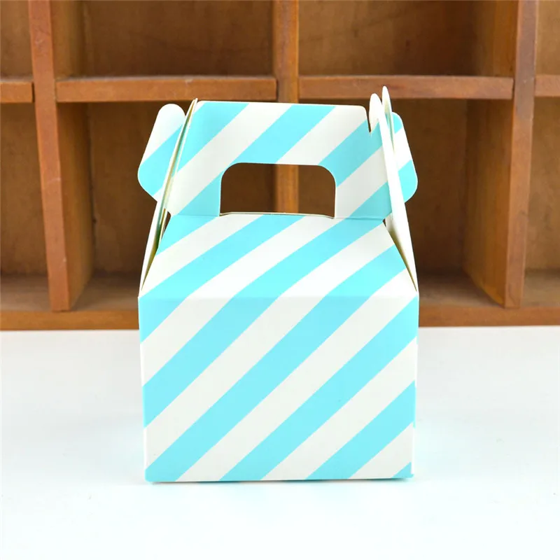 

6pcs Wedding Chocolate Wrapping Paper Candy Gift Box Birthday Christmas Gift Favor Box Bonbonniere DIY Paper Bags with Handles