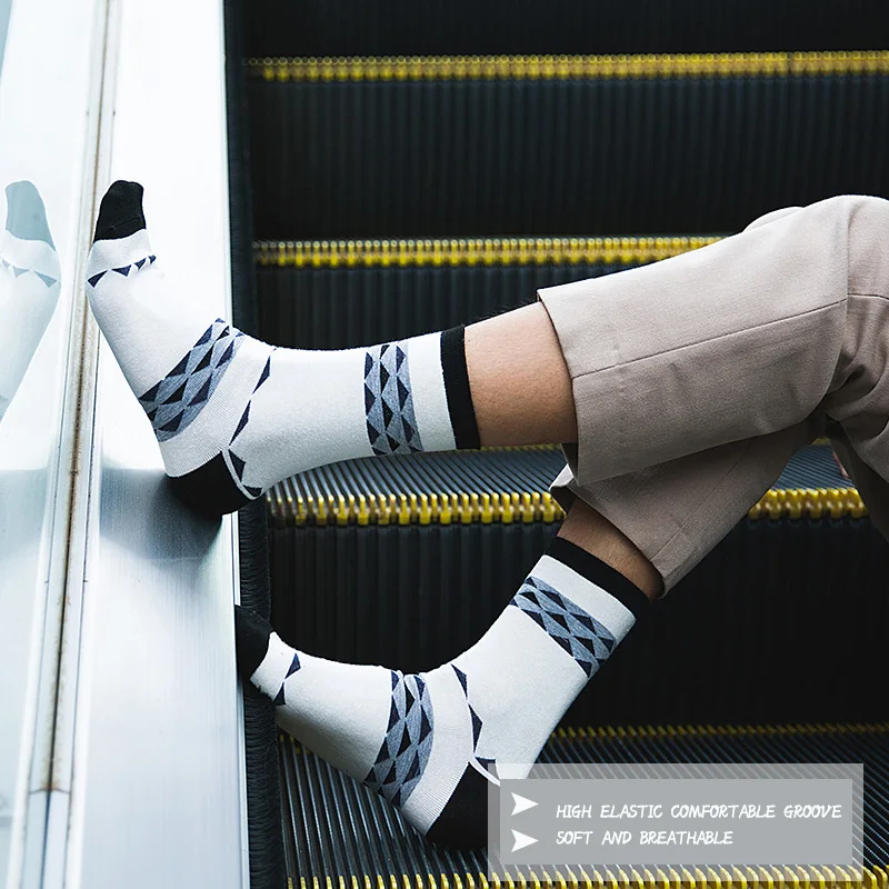 5 пар японских решетчатых и вертикальных полос Harajuku для женщин/мужчин модные повседневные носки осень зима классические черные и белые носки