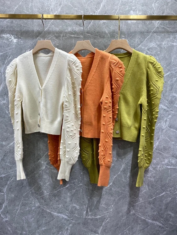 

2021 new women Fashion V-neck Rhinestone Button Decoration Pure Color All-match Cashmere Top Cardigan 1028