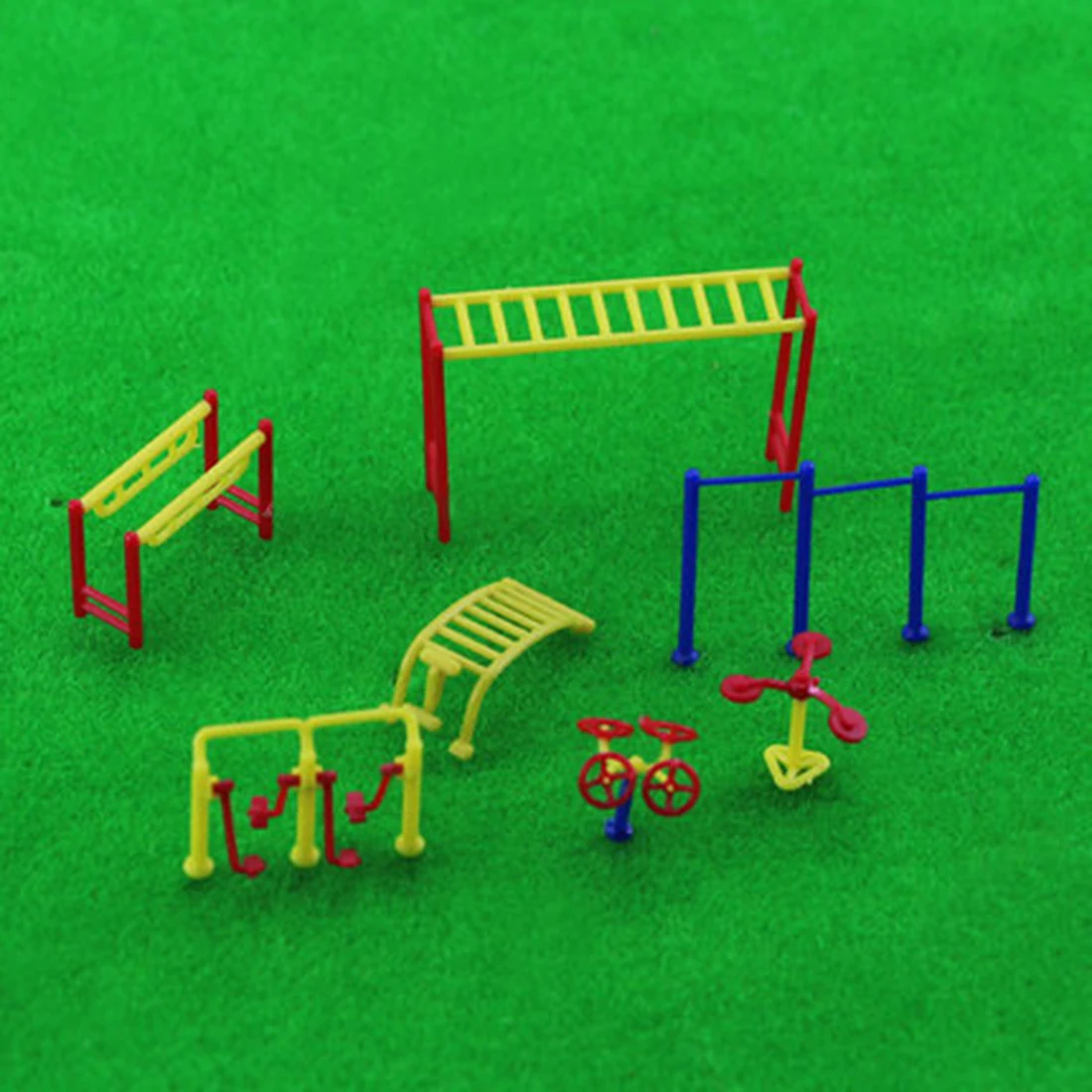 7 штук 1:150 / 1:75 Масштаб Спортивные части Фитнес-оборудование для сборки моделей архитектуры песочного стола - Случайный цвет.