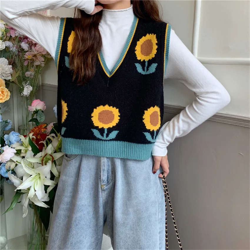 

2021 New Women Plus Size Clothing Oversized Sweater Vest Female Floral Knitted Vests Preppy Style Casual Large Size Waistcoat