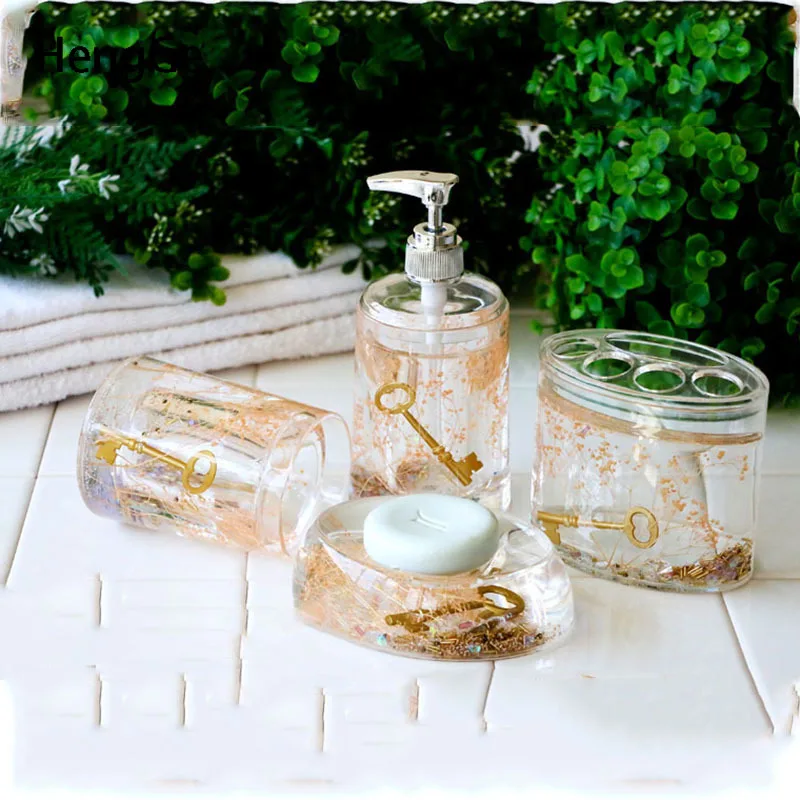 

Bathroom Accessories Four-piece Suit Simplicity Acrylic Golden Key Relief Toilet Wash Supplies Lotion Bottle Toothbrushing Rack