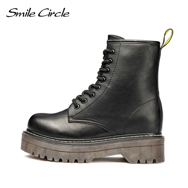 Женские мотоциклетные ботинки со смайликом и круглым Size36-41; сезон осень; коллекция года; модные армейские ботинки с круглым носком на шнуровке; женская обувь